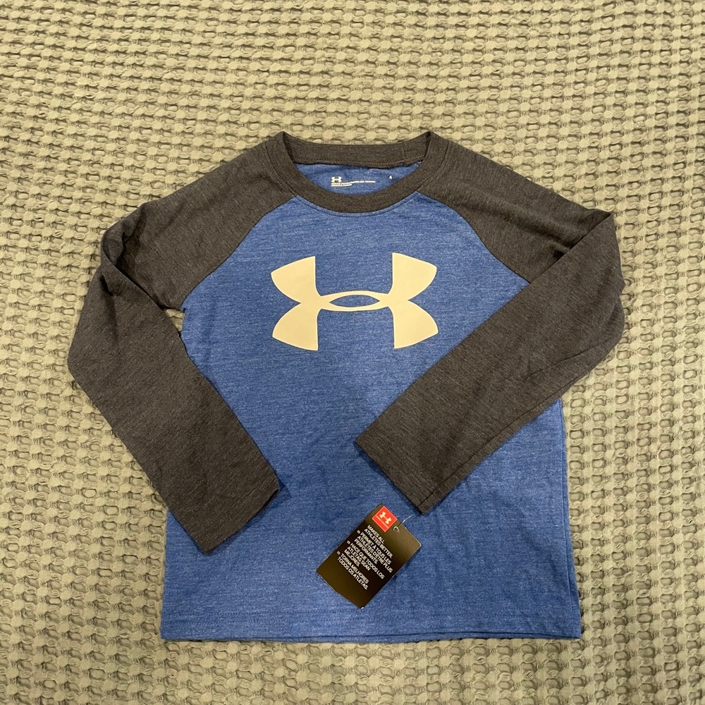 NWT Under Armour long sleeve tee
